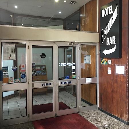 פירמיני Firmhotel Le 37 מראה חיצוני תמונה